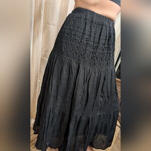 KEREN hart Black Lace Tiered Maxi Skirt